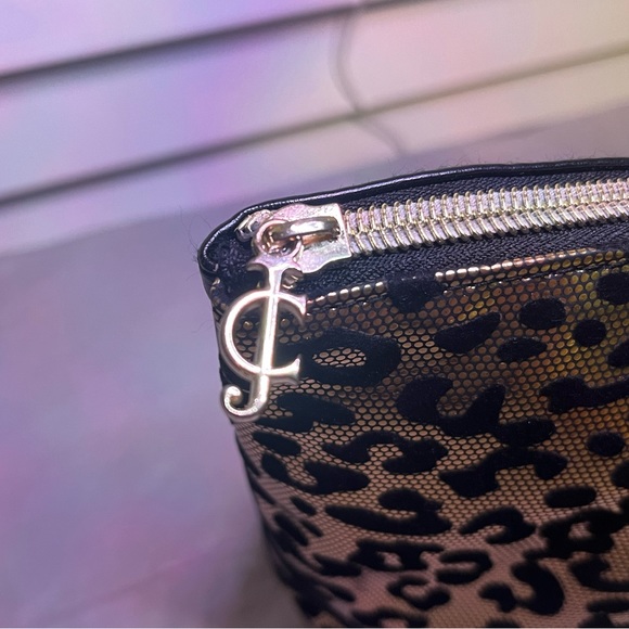 EUC Juicy Couture cosmetic bag - Picture 3 of 8